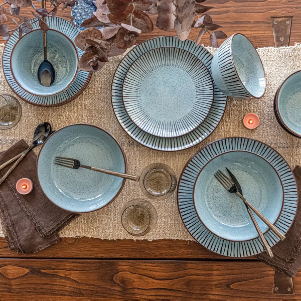 Overandback  16-piece Dinnerware Back to Origin  Set for 4 - Blue