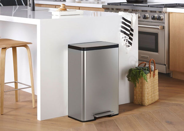 Kohler 47L Step Trash Bin