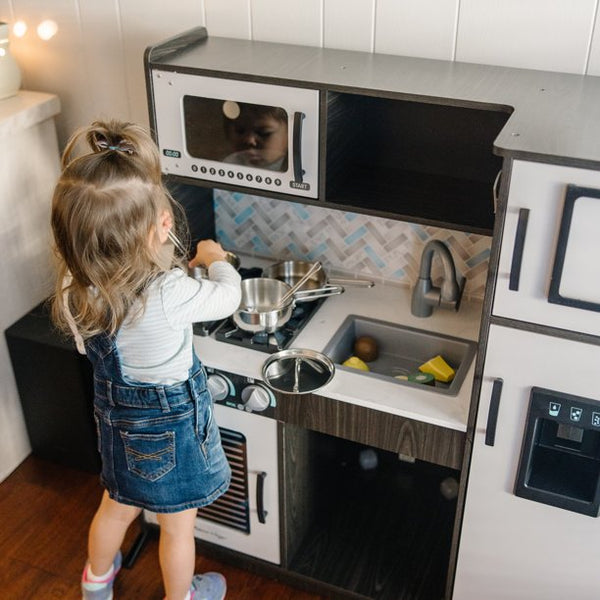 Chef’s Pretend Play Toy Kitchen With “Ice” Cube Dispenser – Charcoal