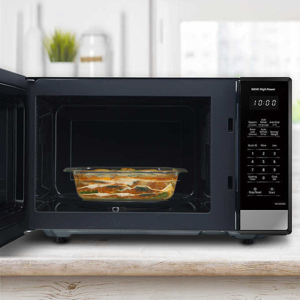 Panasonic .9CuFt Stainless Steel Countertop Microwave Oven