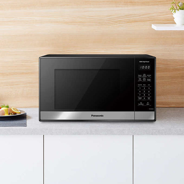 Panasonic .9CuFt Stainless Steel Countertop Microwave Oven